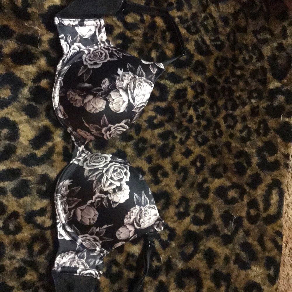 Victoria secret bra with matching panties